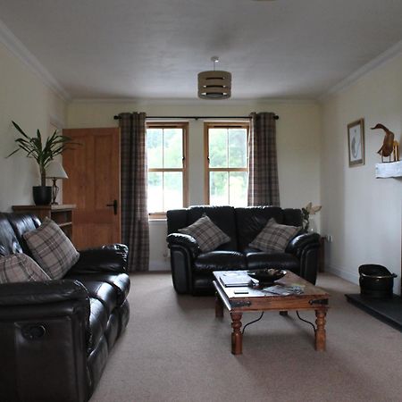 Ach-Na-Sidhe Bed and Breakfast Dores Esterno foto