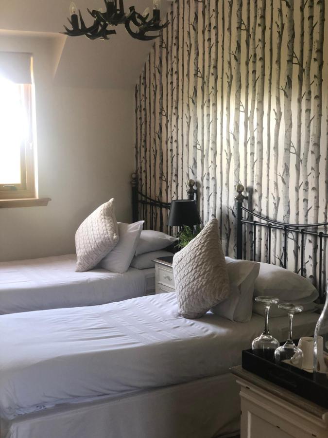 Ach-Na-Sidhe Bed and Breakfast Dores Esterno foto