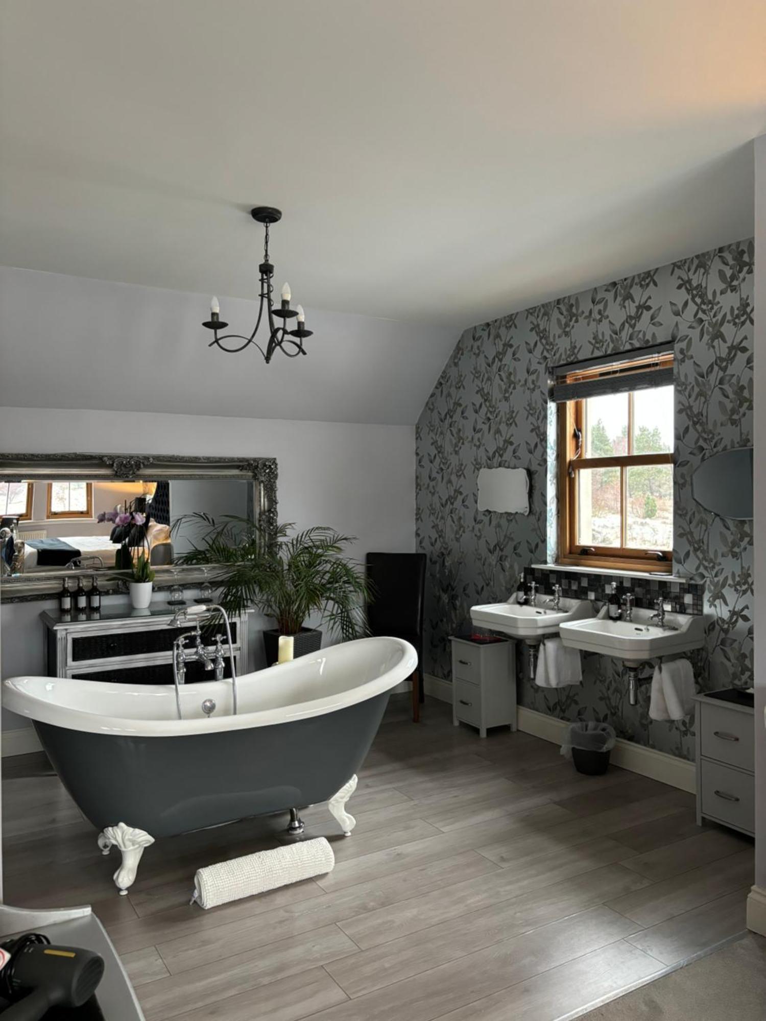 Ach-Na-Sidhe Bed and Breakfast Dores Esterno foto