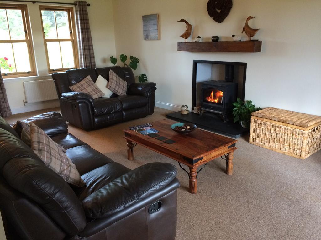 Ach-Na-Sidhe Bed and Breakfast Dores Esterno foto