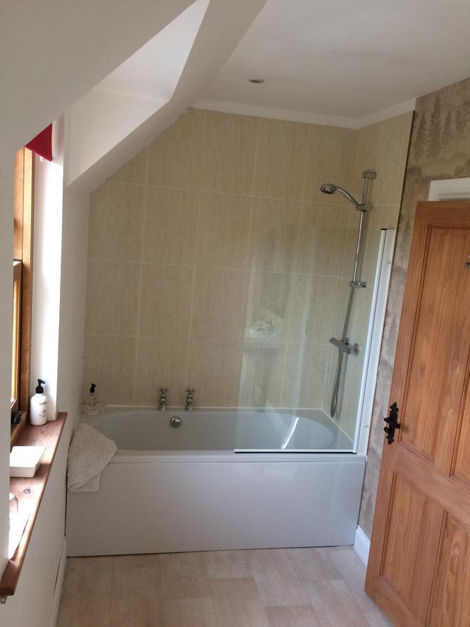 Ach-Na-Sidhe Bed and Breakfast Dores Esterno foto