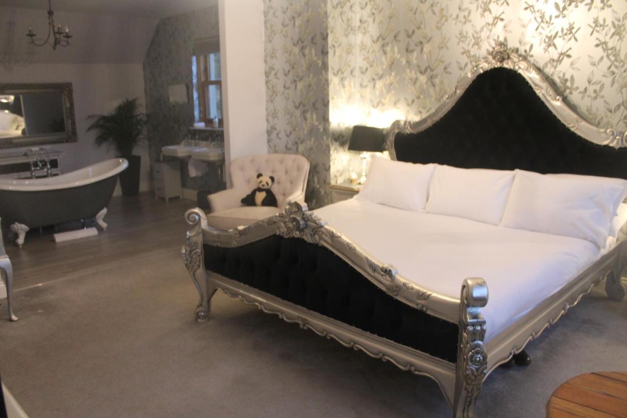 Ach-Na-Sidhe Bed and Breakfast Dores Esterno foto