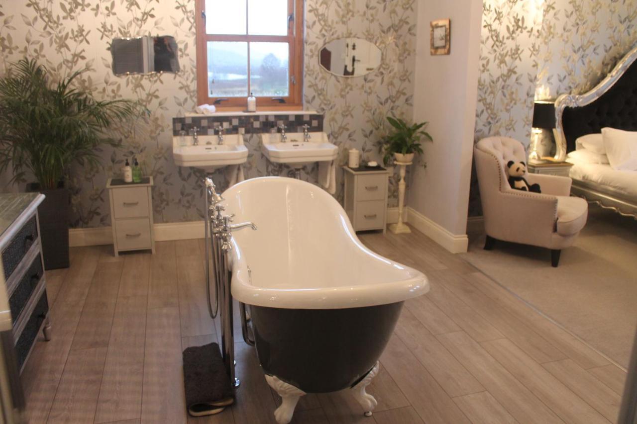 Ach-Na-Sidhe Bed and Breakfast Dores Esterno foto
